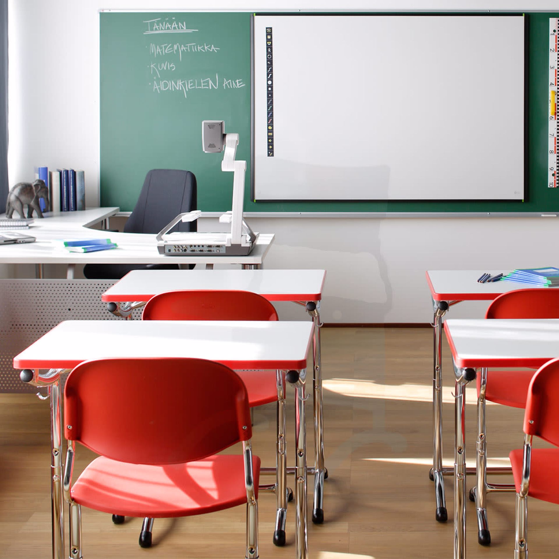 Mobilier spatii educationale